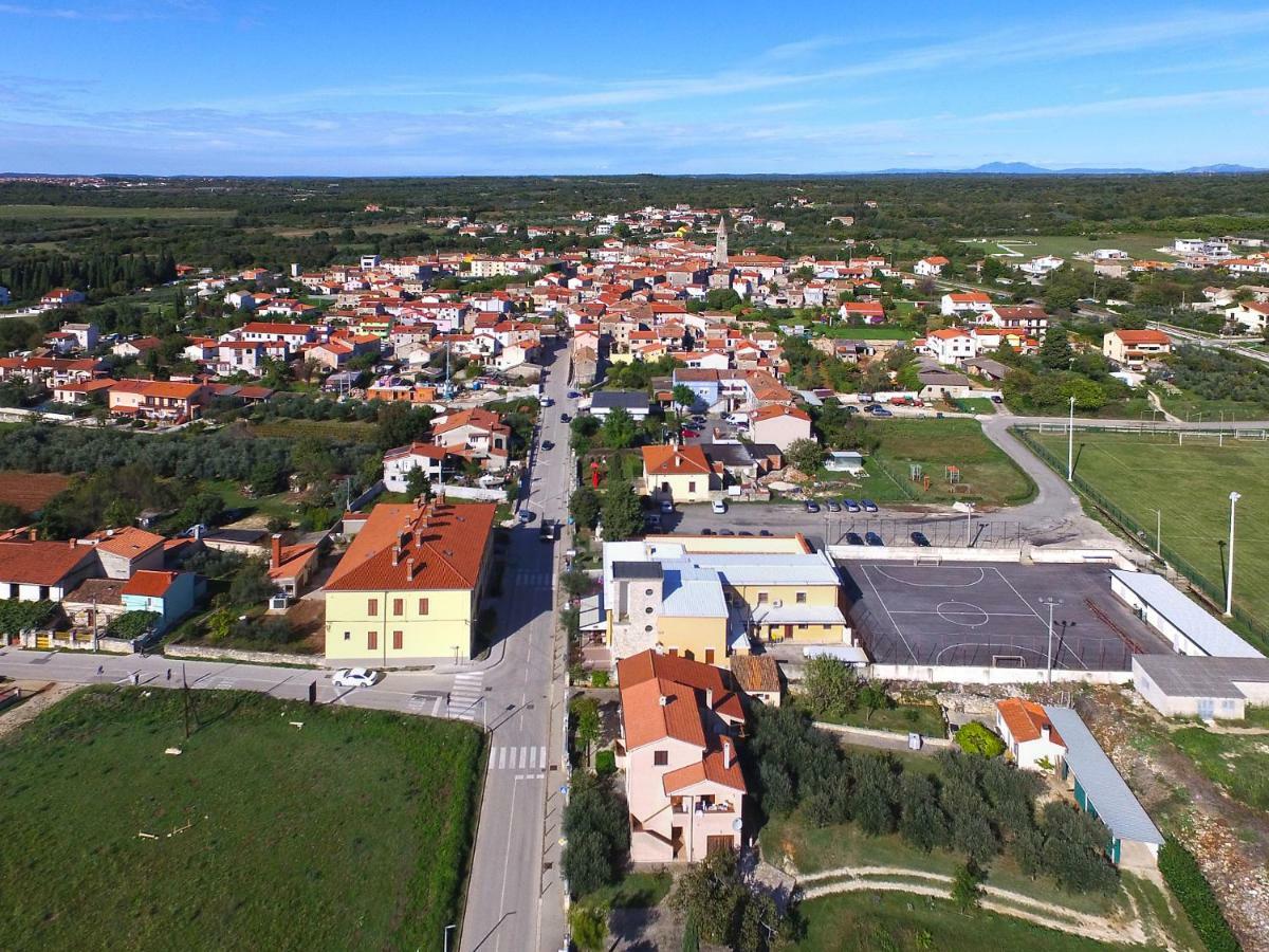 Apartment Claudio 1136 Galižana Exteriér fotografie